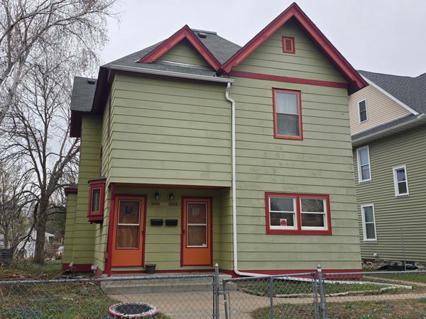 2211 10th Avenue S, Minneapolis, MN 55404