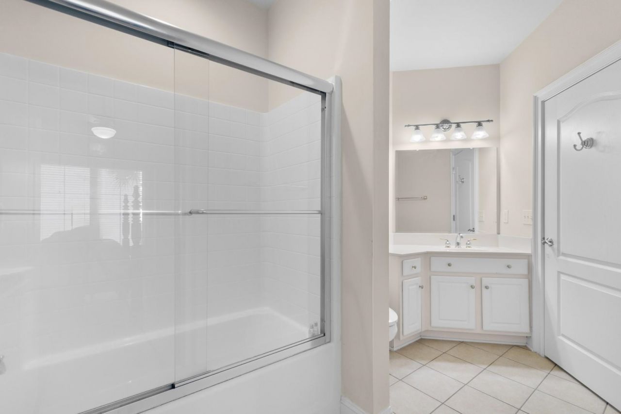 2180 Waterview Dr. Photo 22