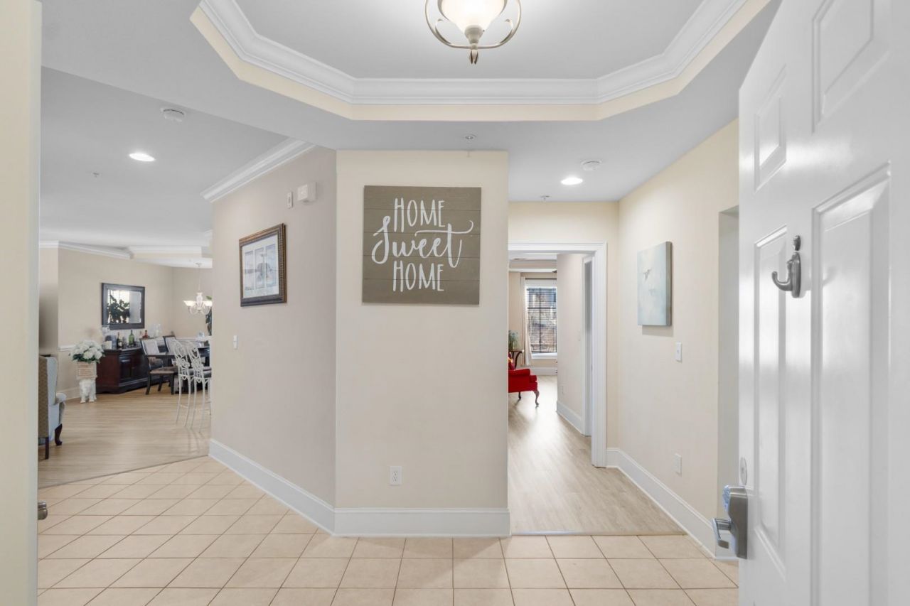 2180 Waterview Dr. Photo 4