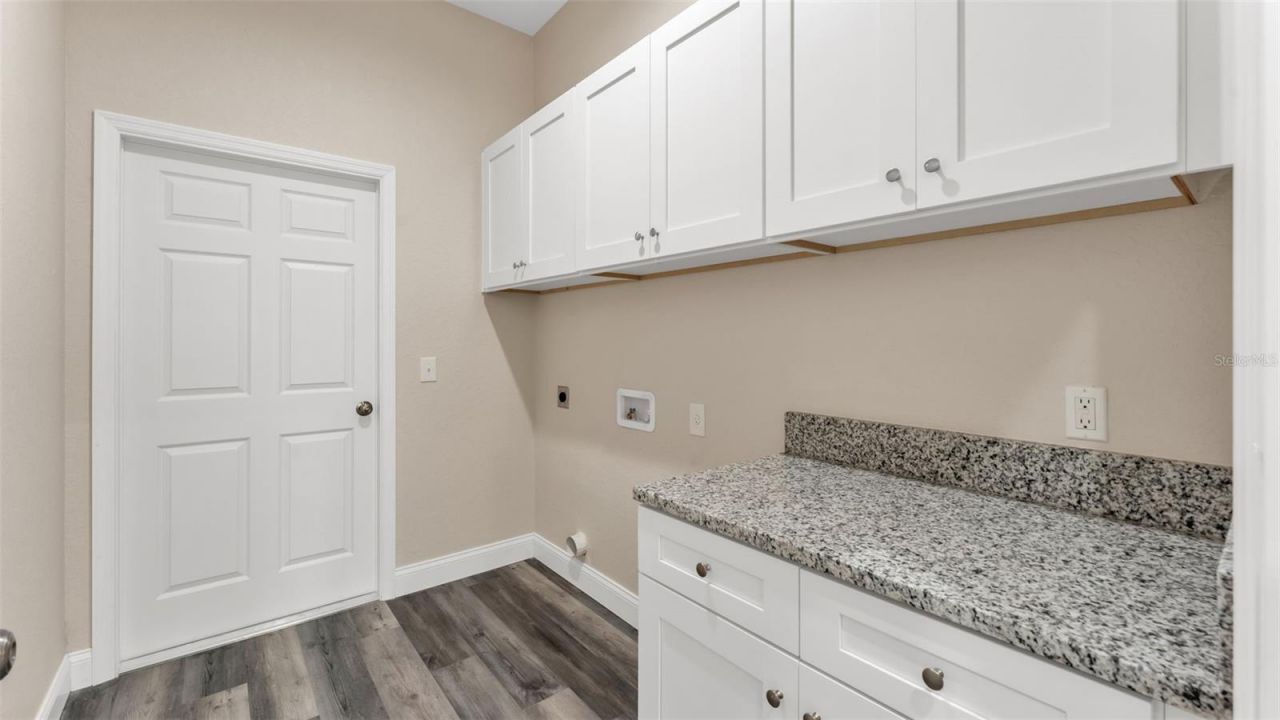 6320 Woodhaven Drive, Lakeland, FL 33811 Photo