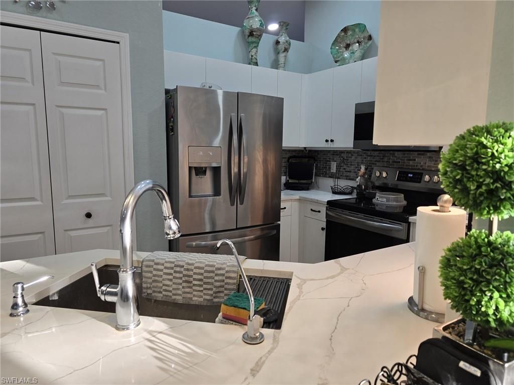 2224 NW 1st Pl, Cape Coral, FL 33993 Photo