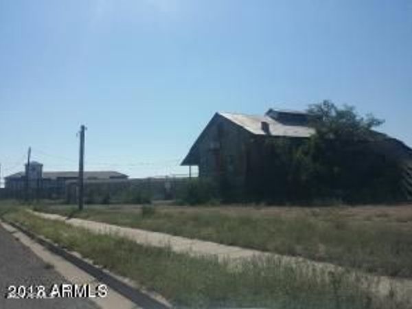789 N Douglas Avenue, Douglas, AZ 85607