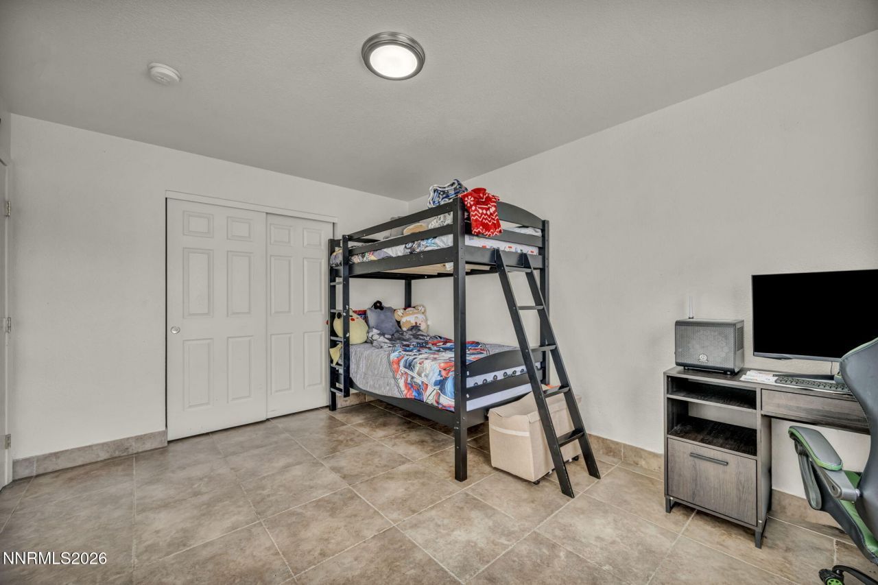 17527 Sunstone Court, Reno, NV 89508 Photo