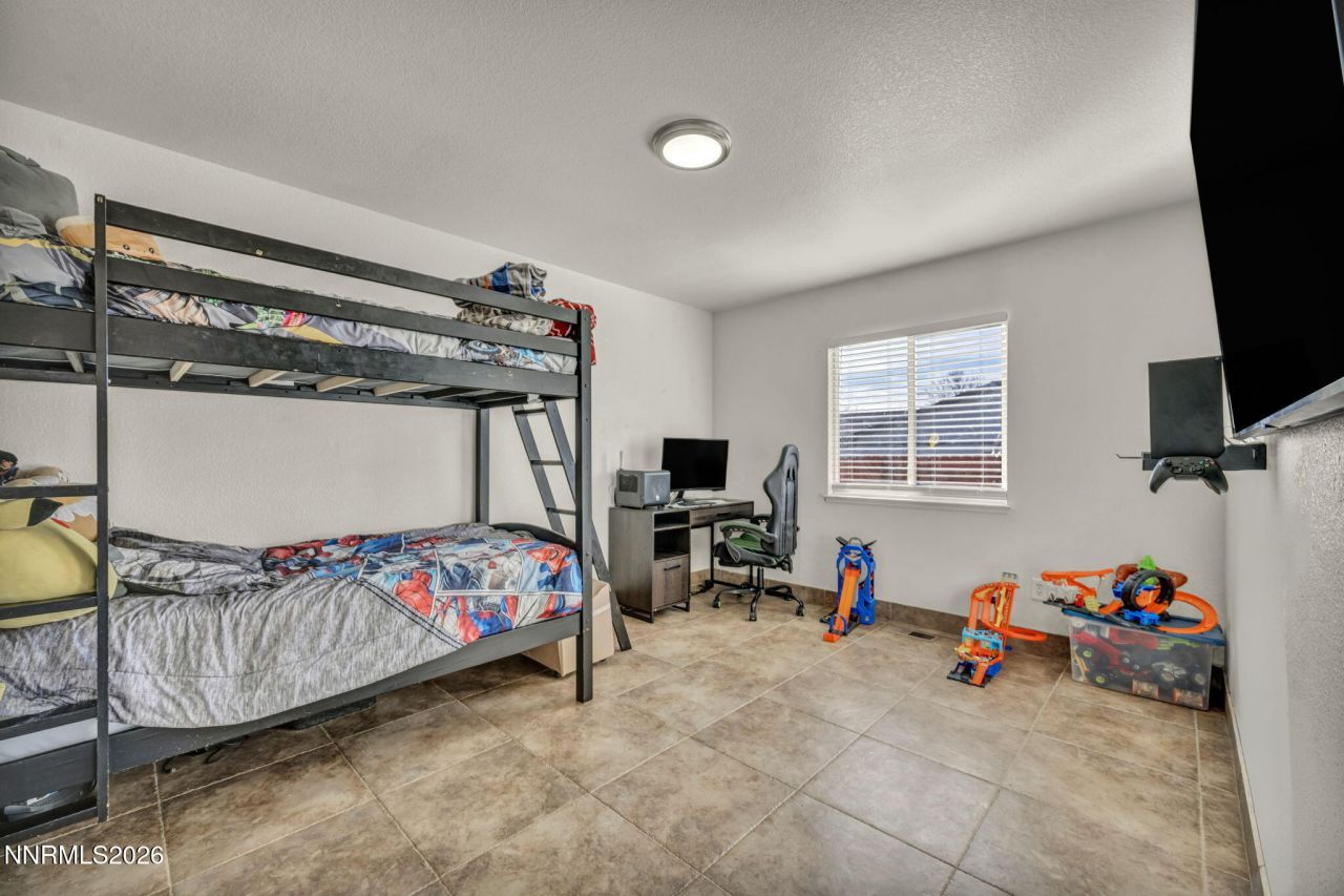 17527 Sunstone Court, Reno, NV 89508 Photo