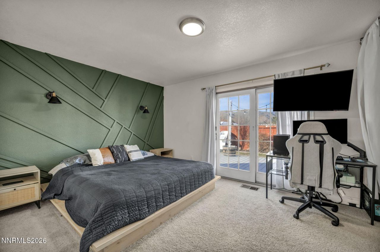 17527 Sunstone Court, Reno, NV 89508 Photo