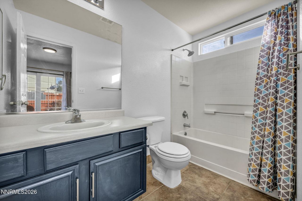 17527 Sunstone Court, Reno, NV 89508 Photo