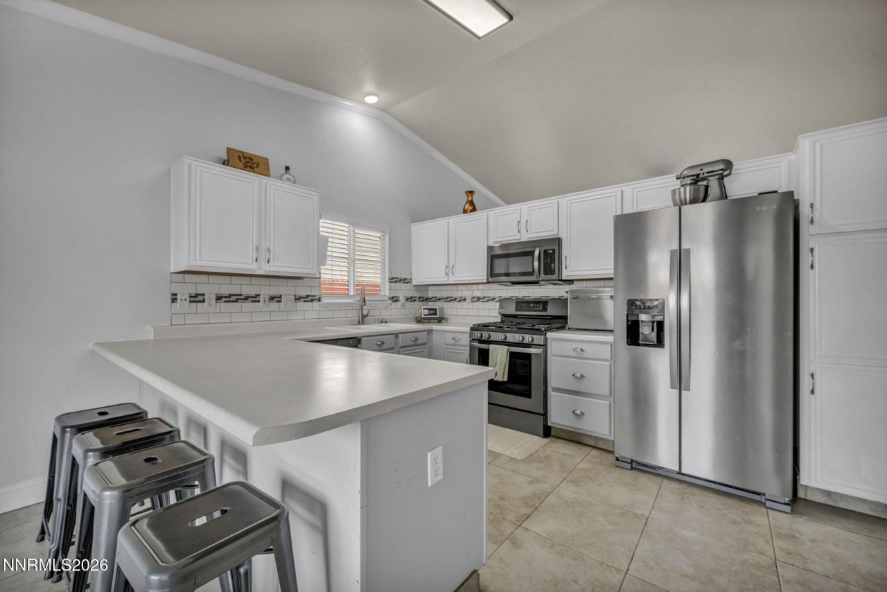 17527 Sunstone Court, Reno, NV 89508 Photo