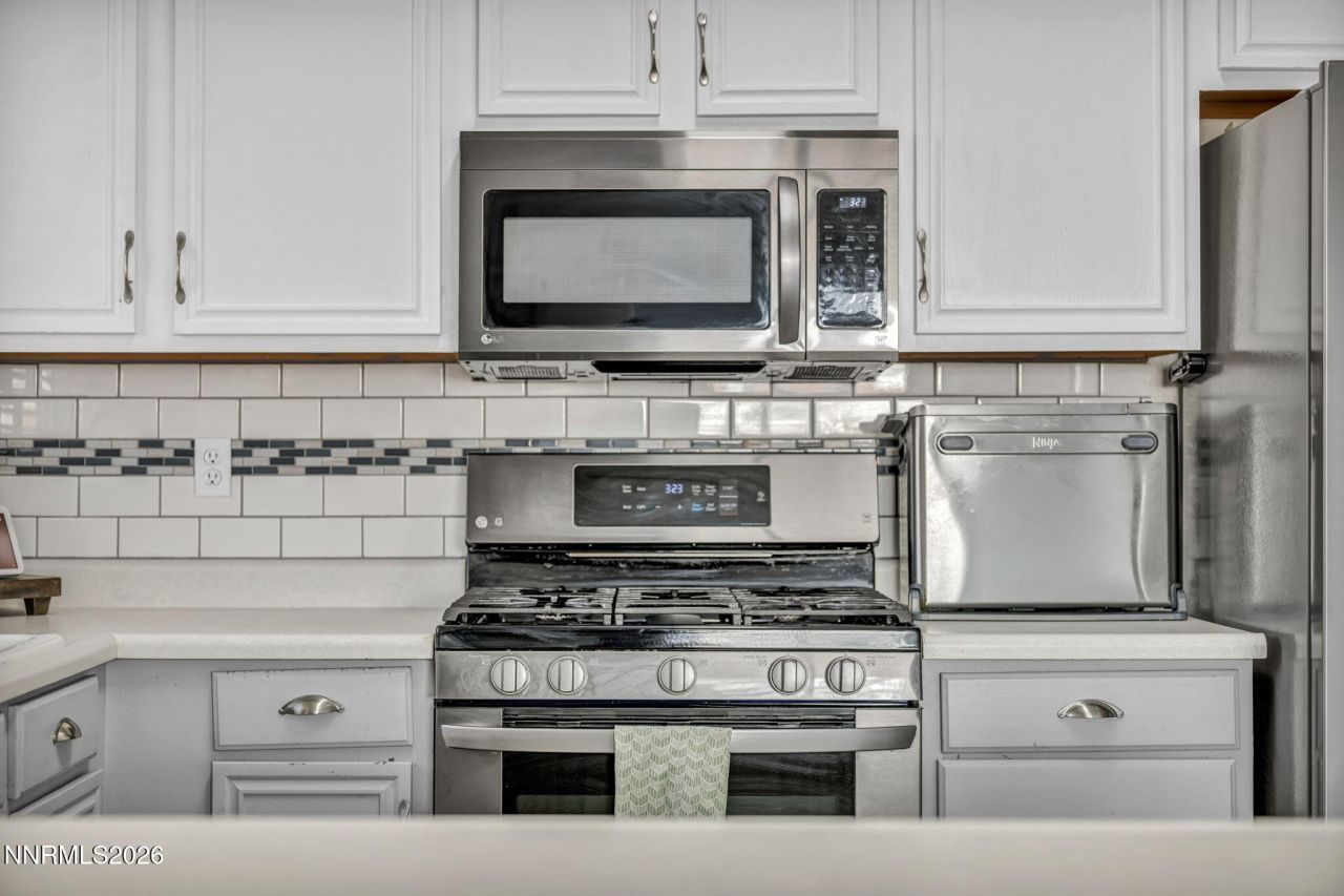 17527 Sunstone Court, Reno, NV 89508 Photo