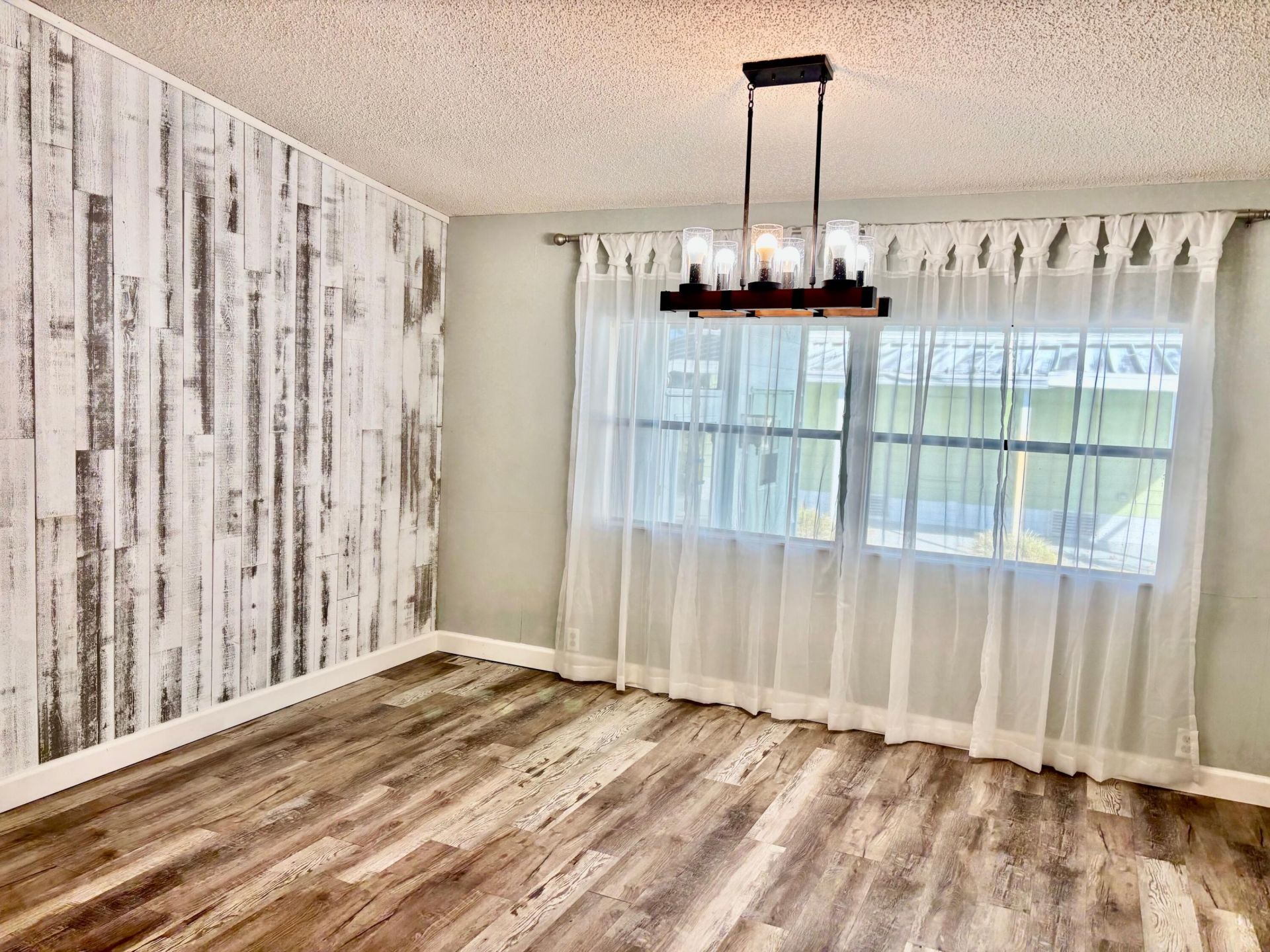 8203 Cinnamon Lane, Port Saint Lucie, FL 34952 Photo