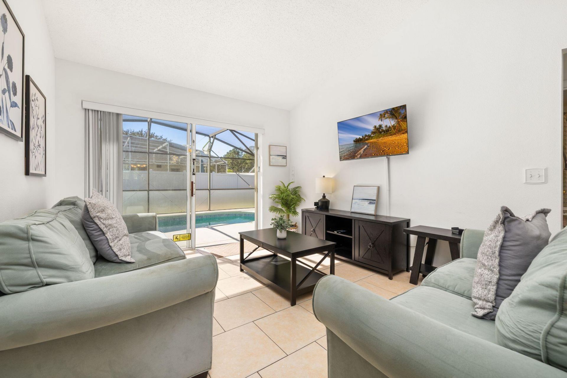 128 Pine Cone Drive, Davenport, FL 33897 Photo