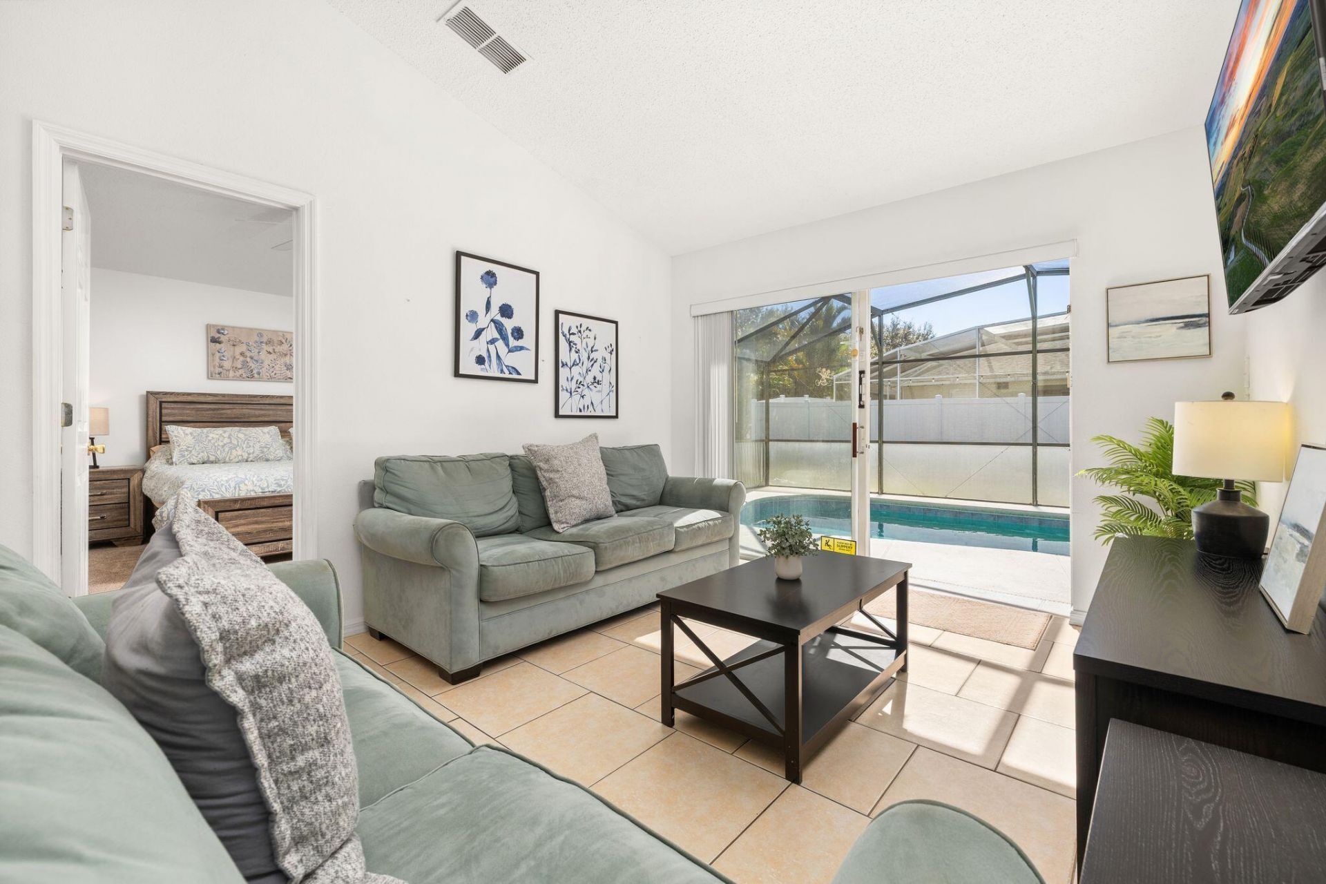 128 Pine Cone Drive, Davenport, FL 33897 Photo