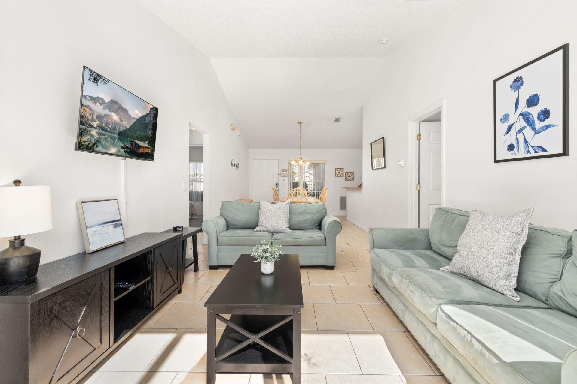 128 Pine Cone Drive, Davenport, FL 33897 Photo