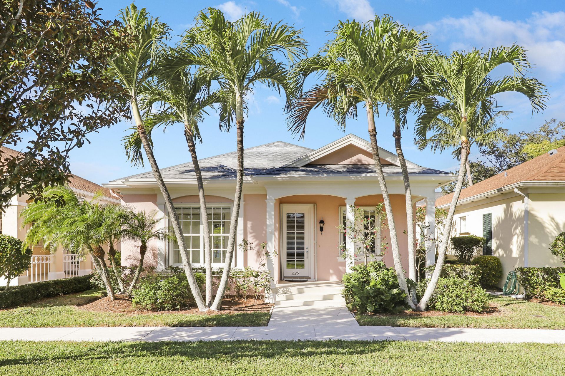 229 Sugar Apple Way, Jupiter, FL 33458 Photo