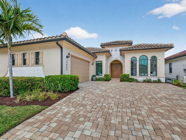 12485 N Parkland Bay Trl, Parkland, FL 33076