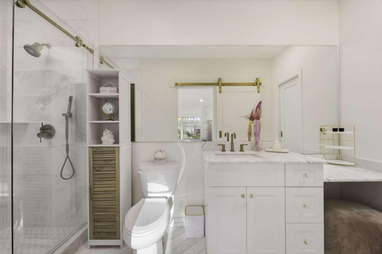 4950 Riviera Drive, Coral Gables, FL 33146 Photo