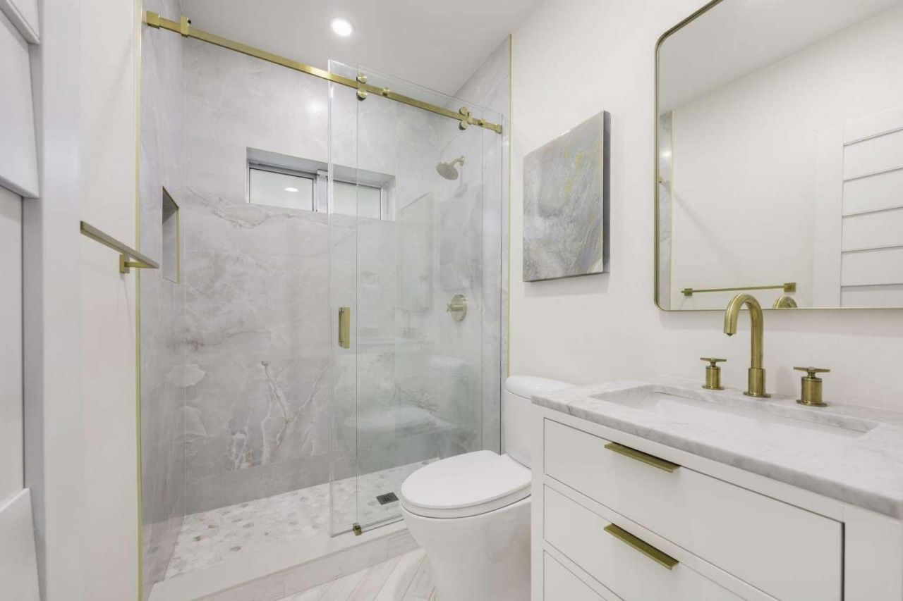 4950 Riviera Drive, Coral Gables, FL 33146 Photo