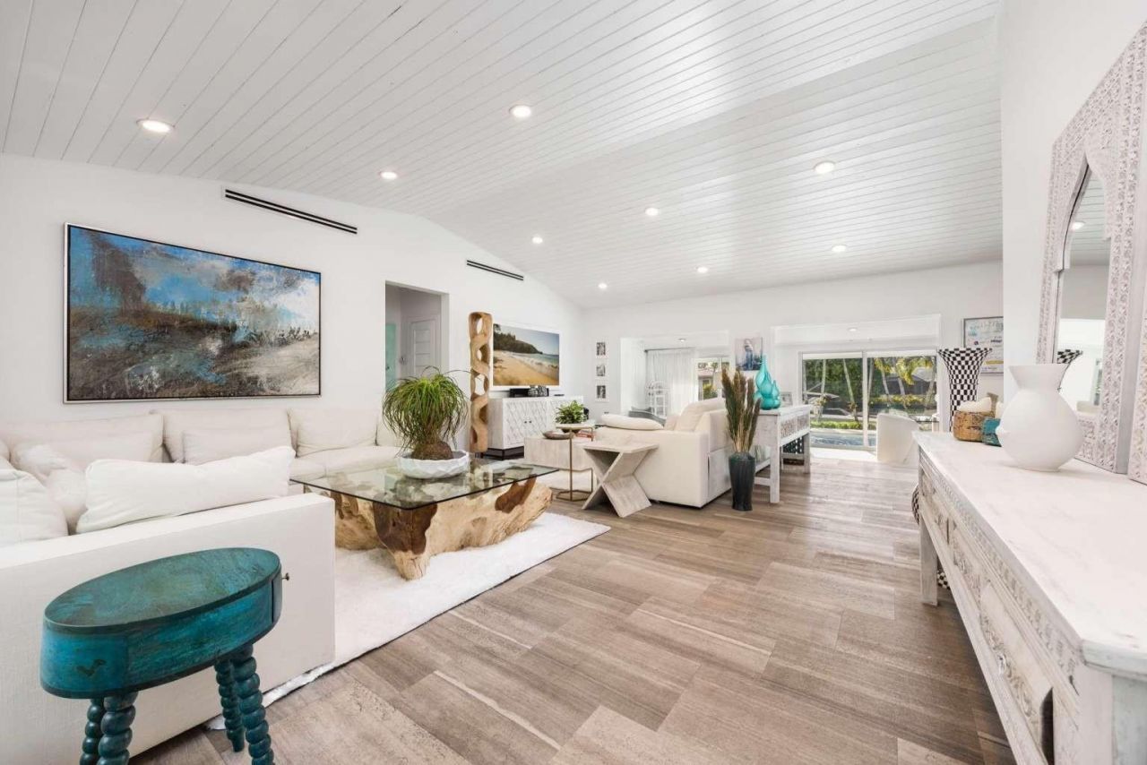 4950 Riviera Drive, Coral Gables, FL 33146 Photo