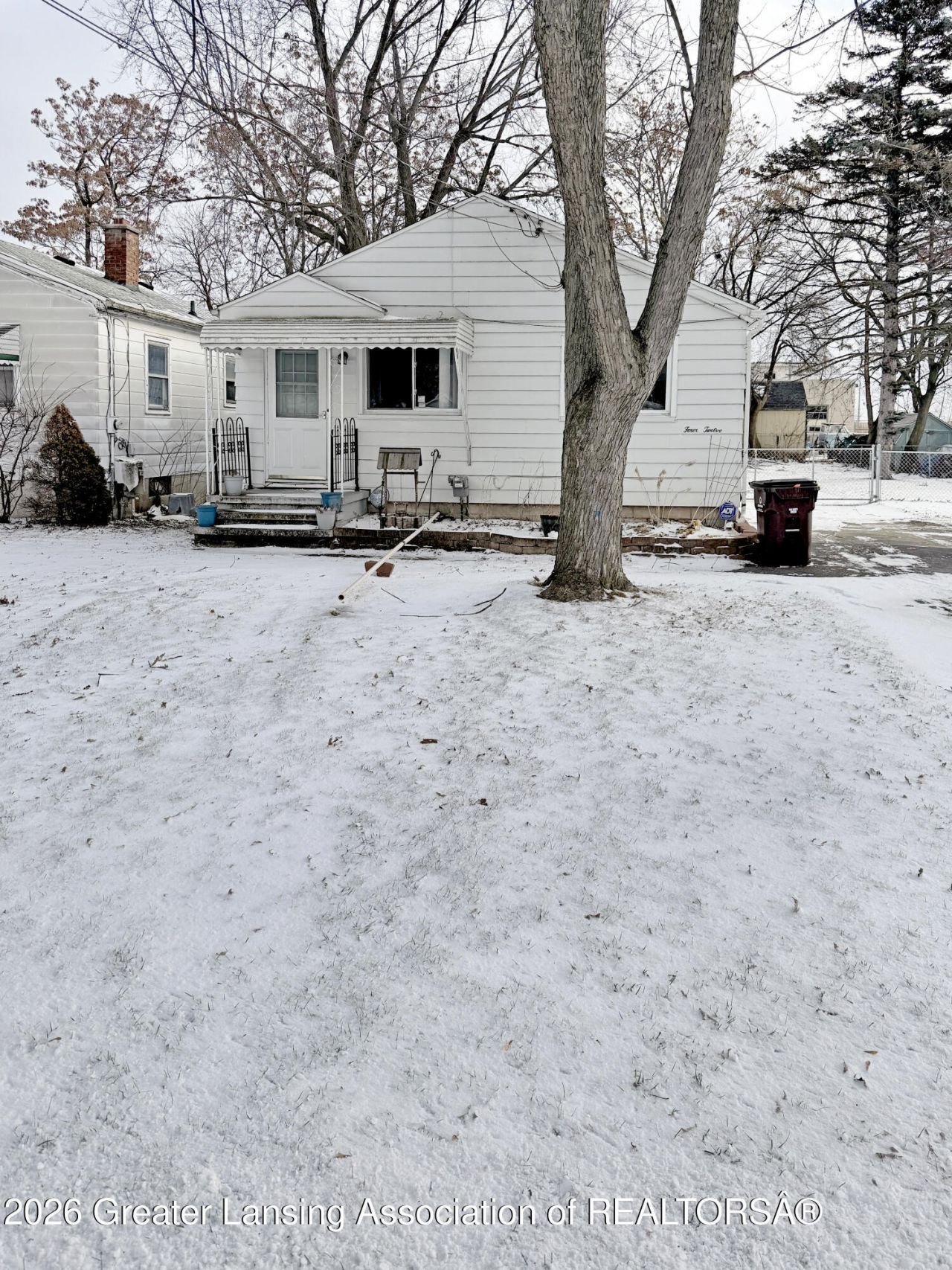 412 N Grace Street, Lansing, MI 48917 Main Photo