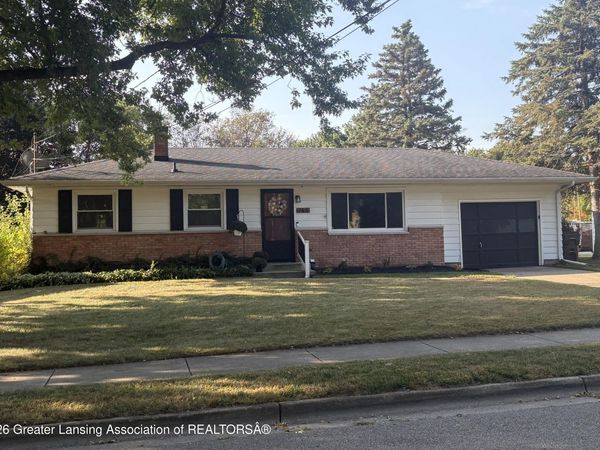 745 Cherry Street, Charlotte, MI 48813