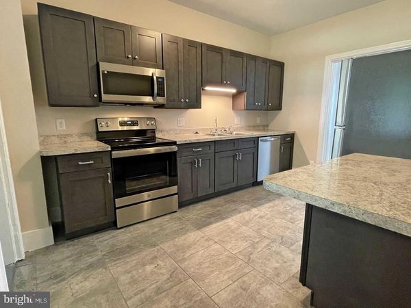 113 E MAIN STREET, SHIREMANSTOWN, PA 17011