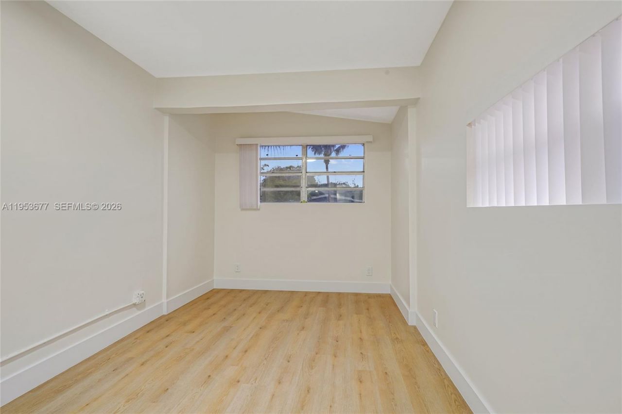 7091 Harding St, Hollywood, FL 33024 Photo