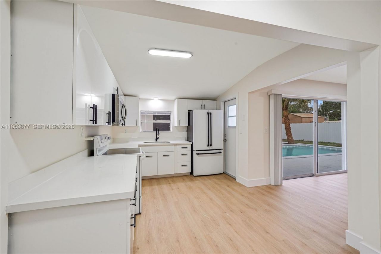 7091 Harding St, Hollywood, FL 33024 Photo