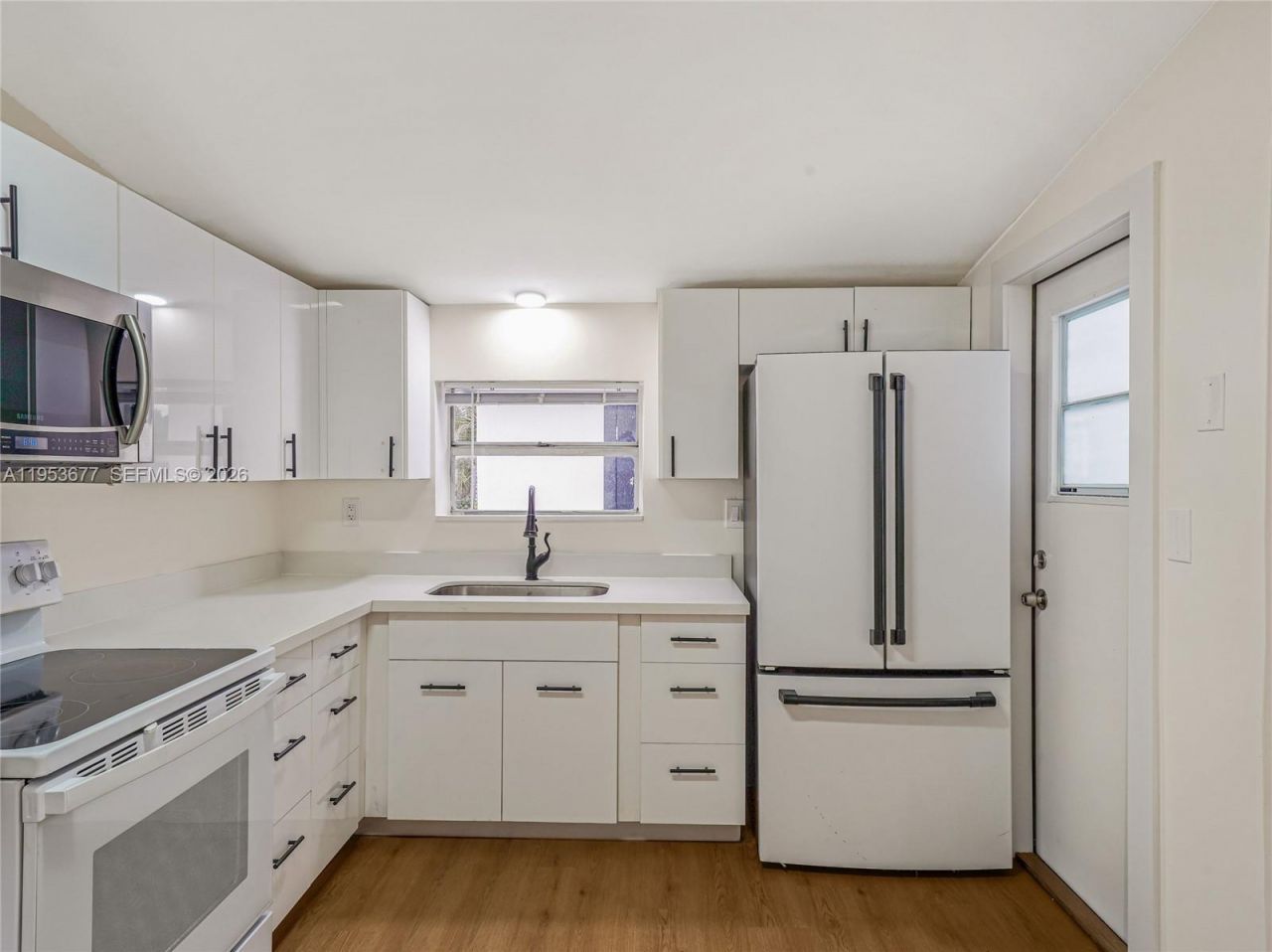 7091 Harding St, Hollywood, FL 33024 Photo