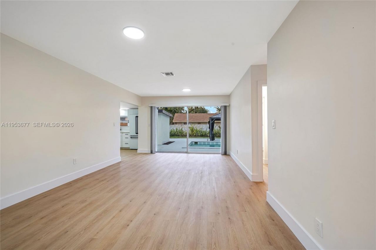 7091 Harding St, Hollywood, FL 33024 Photo