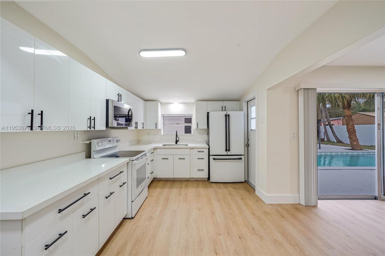 7091 Harding St, Hollywood, FL 33024 Photo