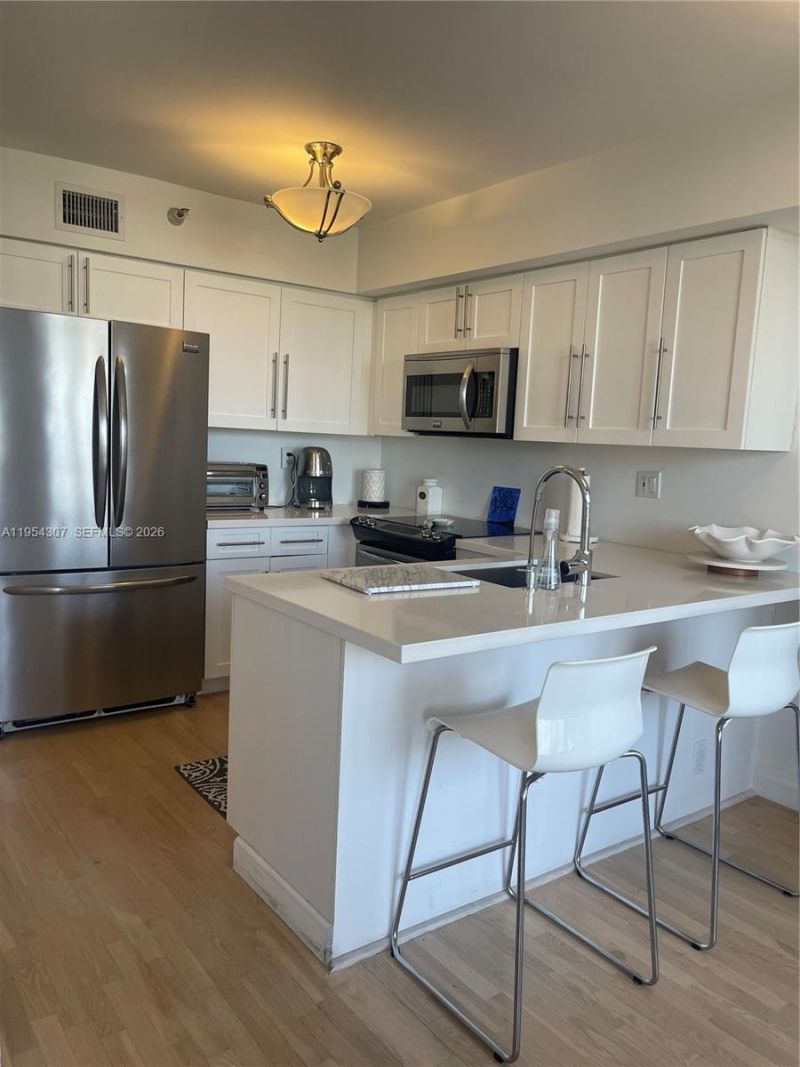 19101 NE 36th Ct , Unit 1910, Aventura, FL 33180 Photo