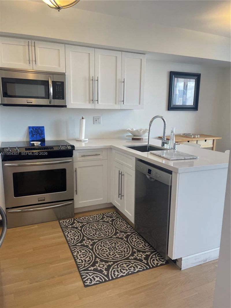 19101 NE 36th Ct , Unit 1910, Aventura, FL 33180 Photo