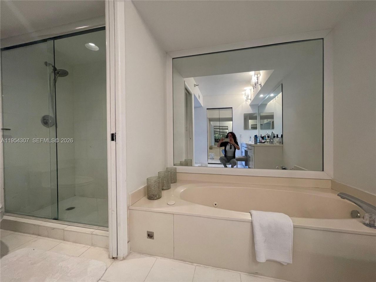 19101 NE 36th Ct , Unit 1910, Aventura, FL 33180 Photo