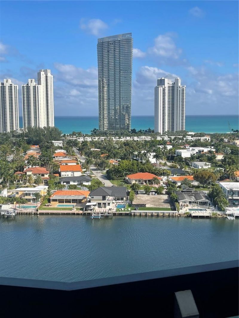 19101 NE 36th Ct , Unit 1910, Aventura, FL 33180 Photo