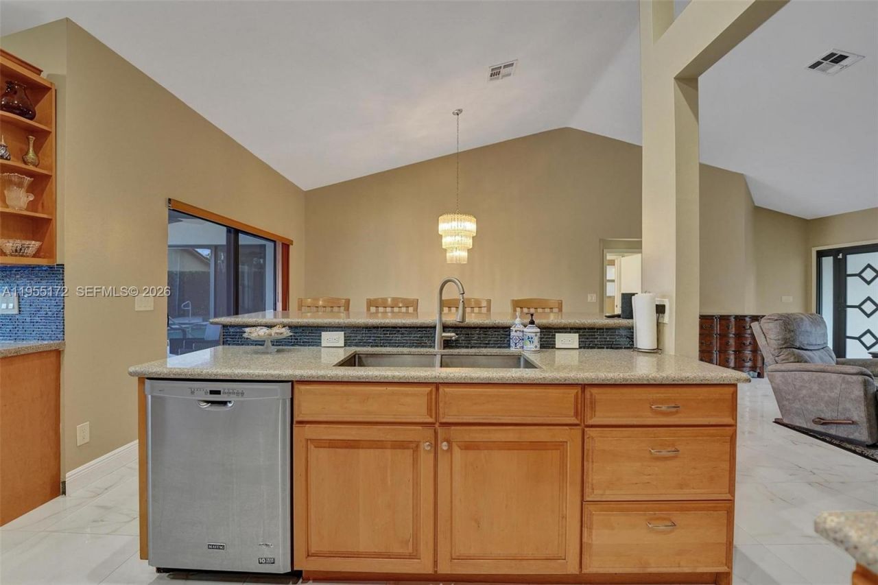 3187 Beechberry Cir, Davie, FL 33328 Photo