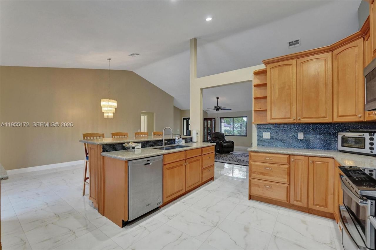 3187 Beechberry Cir, Davie, FL 33328 Photo