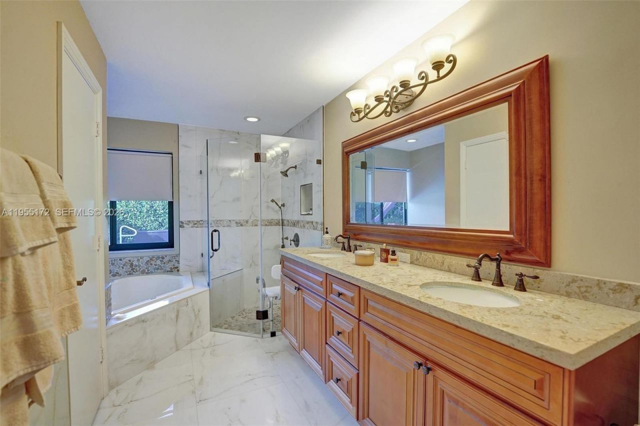 3187 Beechberry Cir, Davie, FL 33328 Photo