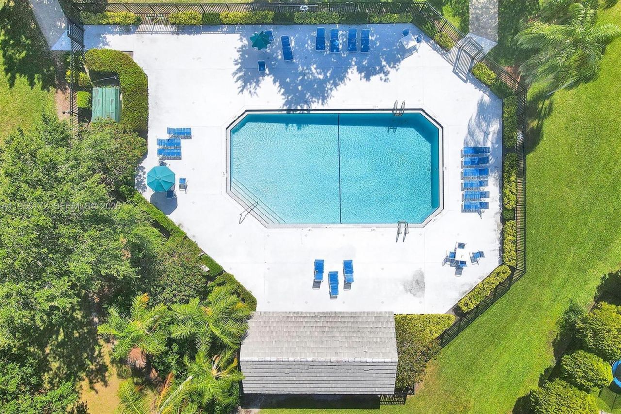 3187 Beechberry Cir, Davie, FL 33328 Photo