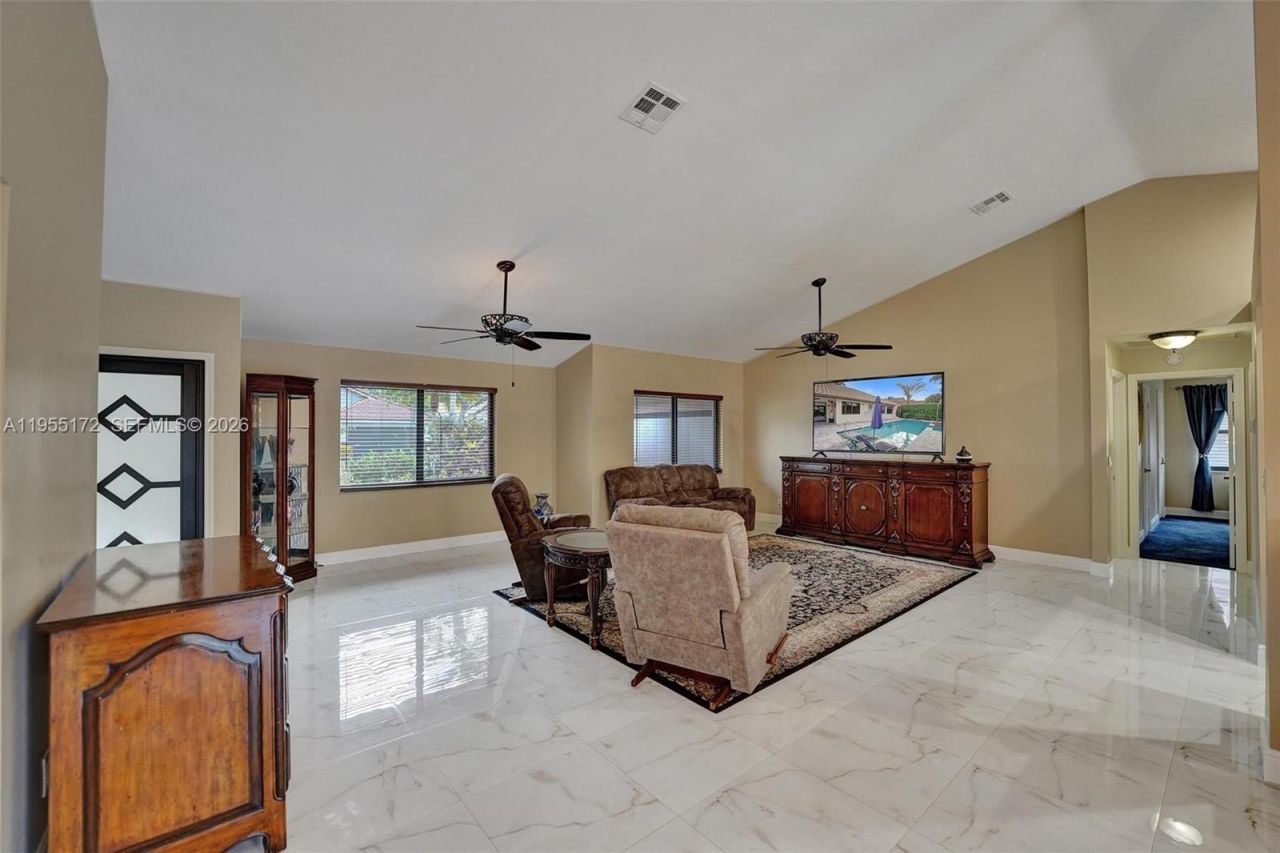 3187 Beechberry Cir, Davie, FL 33328 Photo