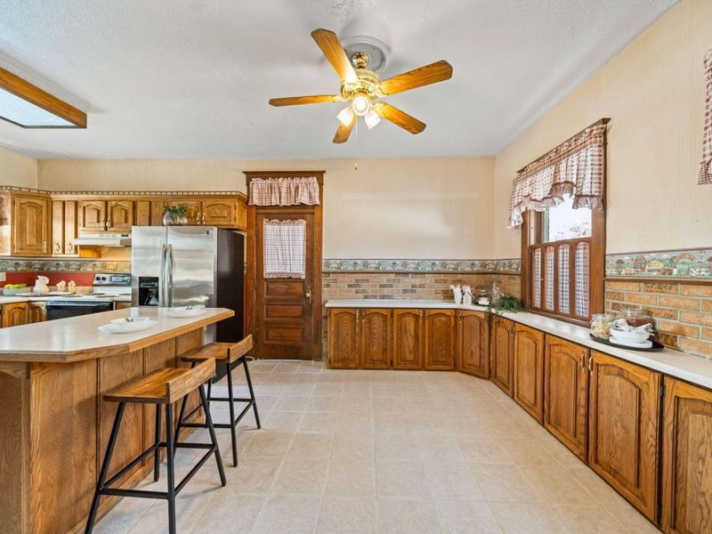 230 W Columbus Street, Mount Sterling, OH 43143 Photo 28