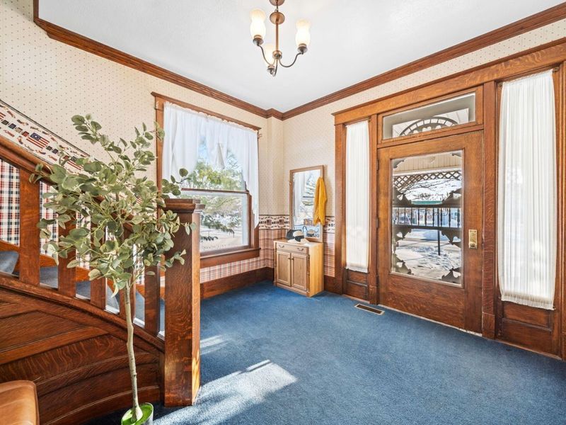 230 W Columbus Street, Mount Sterling, OH 43143 Photo 7