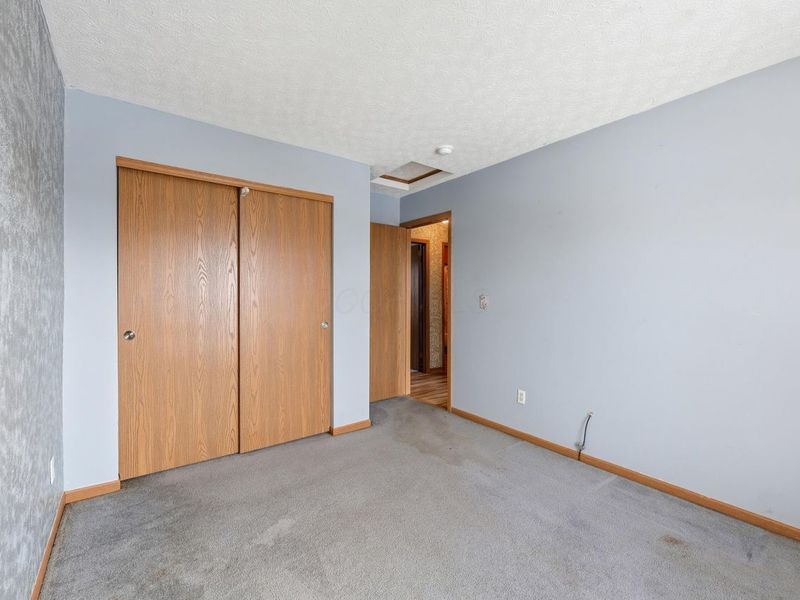 1062 Viewpointe Drive, Columbus, OH 43207 Photo 13