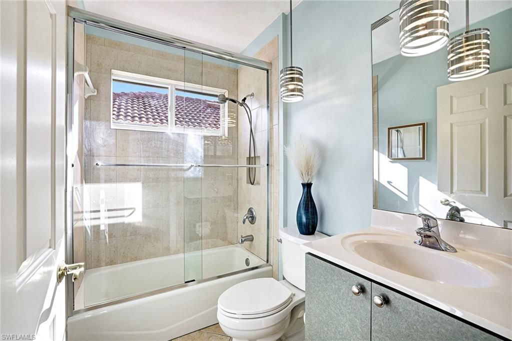 20401 Talon Trce, Estero, FL 33928 Photo