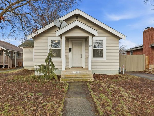 813 E Courtland Ave, Spokane, WA 99207