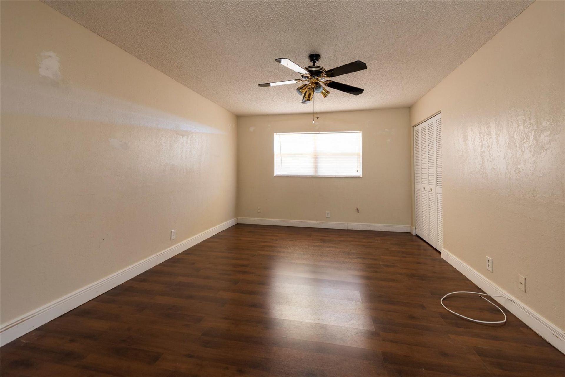 6101 N Falls Circle Drive, Unit 402, Lauderhill, FL 33319 Photo