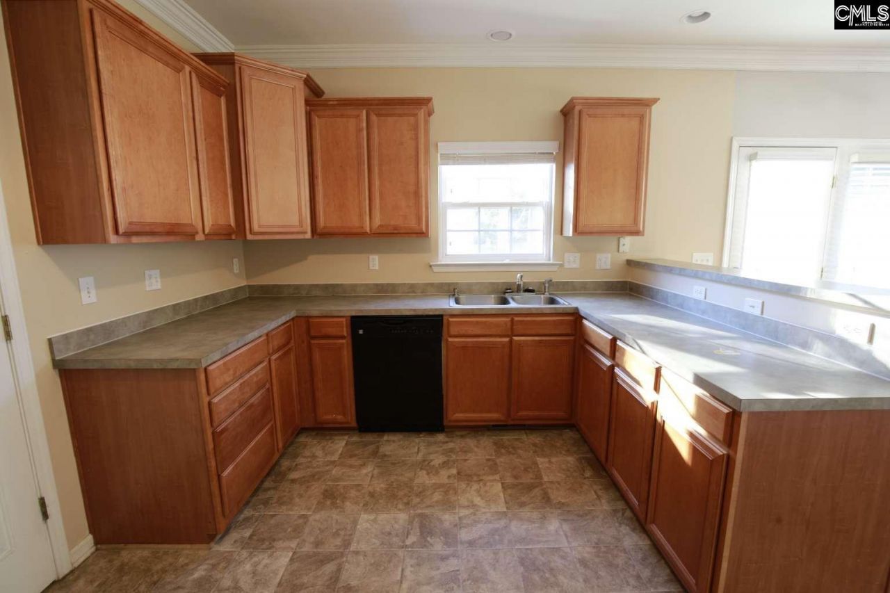 126 Chestnut Woods  Photo 13