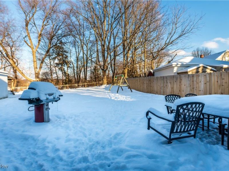 147 Woolf Avenue, Akron, OH 44312 Photo 10