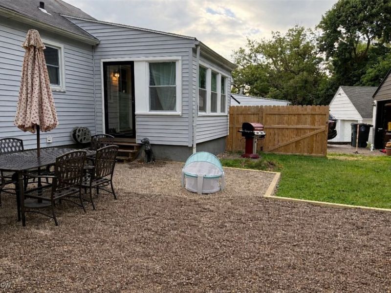 147 Woolf Avenue, Akron, OH 44312 Photo 12