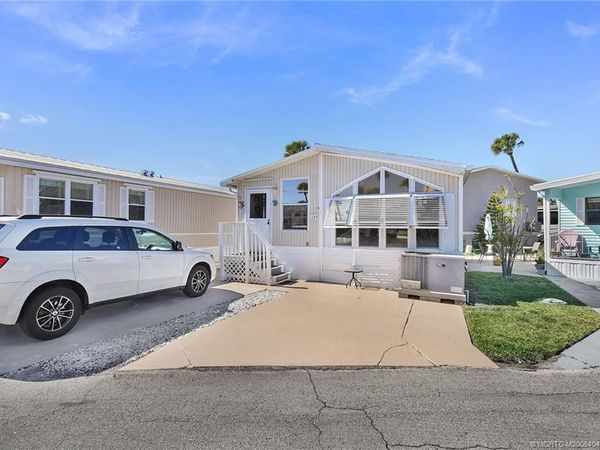 10725 S Ocean Drive, Unit 109, Jensen Beach, FL 34957