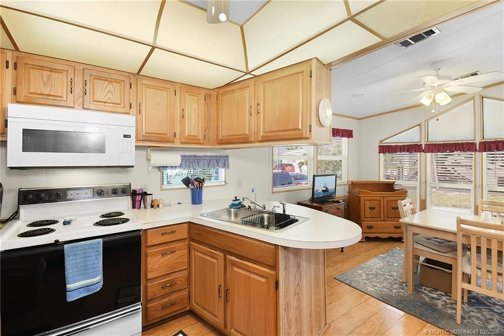 10725 S Ocean Drive, Unit 109, Jensen Beach, FL 34957 Photo