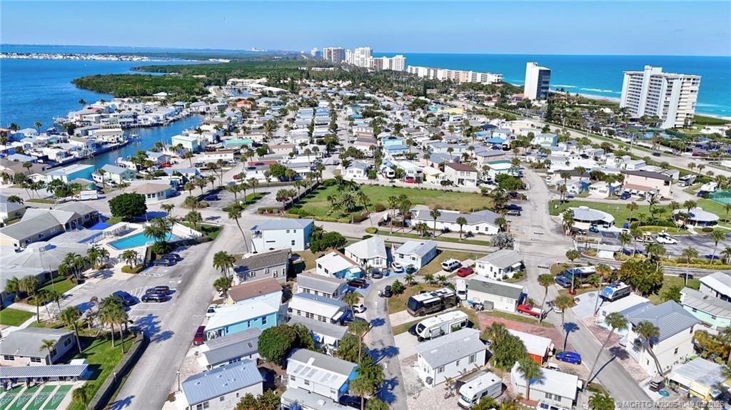 10725 S Ocean Drive, Unit 109, Jensen Beach, FL 34957 Photo